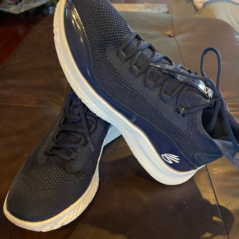Curry Under Armour Dark Blue Sneakers